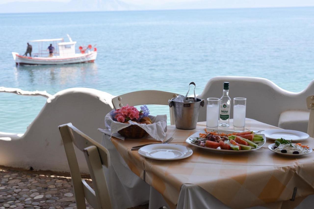 Taradella Hotel Alissos Екстериор снимка