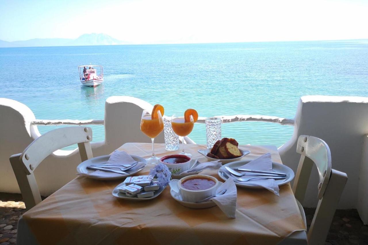 Taradella Hotel Alissos Екстериор снимка
