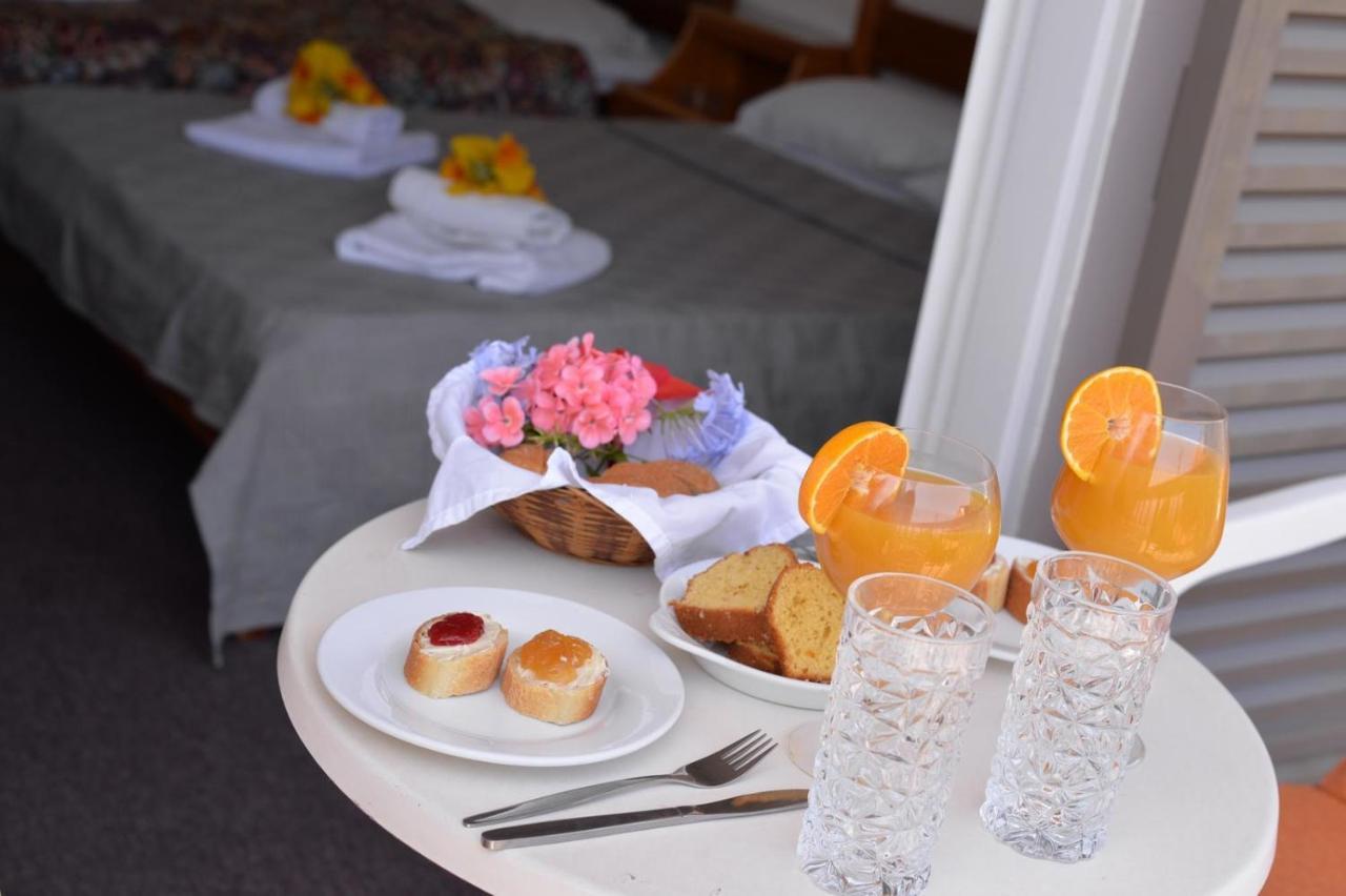 Taradella Hotel Alissos Екстериор снимка
